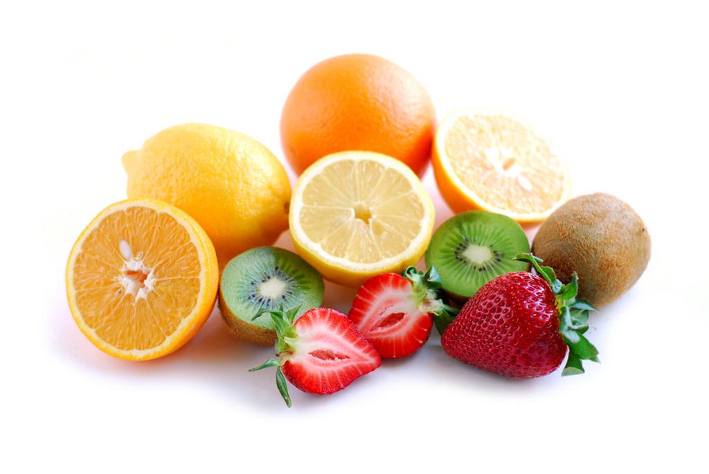 image of fruits high in Vitamin C
